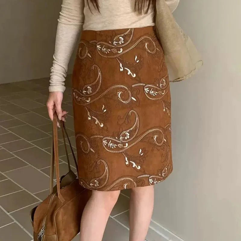 Women Retro Paisley Embroidered Suede Skirt High Waist Split Midi Pencil Skirt Casual Commute Dress