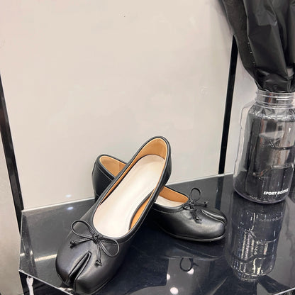 Spring Women Flat Split Toe Shoes with Bow Soft Leather Bow Tie Front Shallow Slip On  Girls Tabi Shoes Flats Ballet Shoes