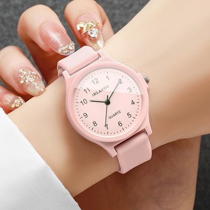 Fashion Silicone Strap Women Quartz Watch Simple Arabic Dial Sport Wristwatch for Girls Students Relogio Feminino（Without Box）