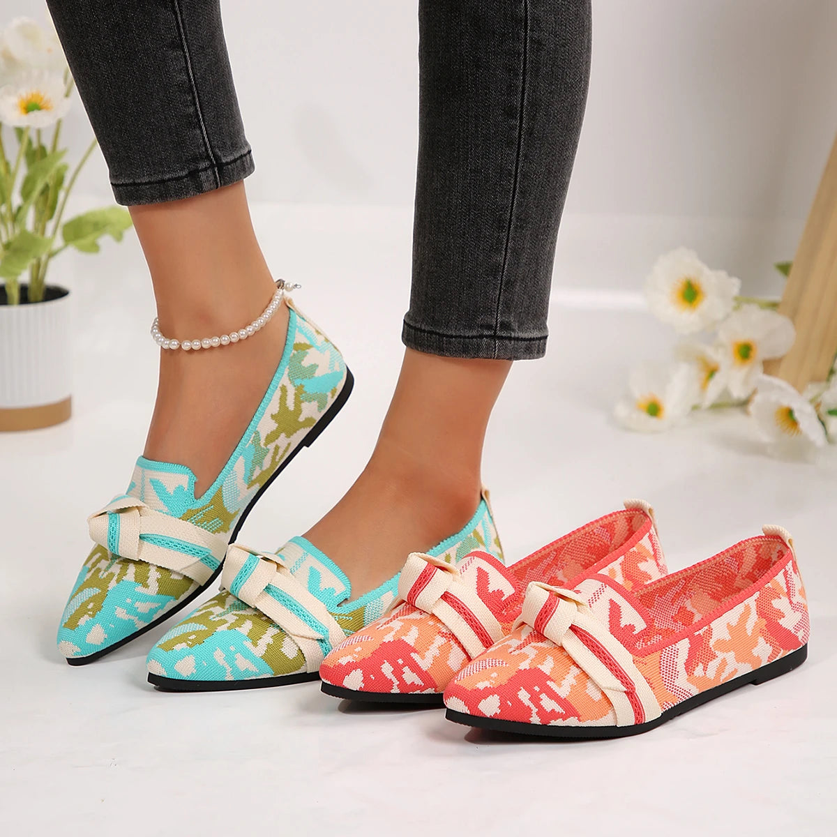 Mesh slip-on bow breathable casual shoes comfortable flat shoes fashion pointed toe large size single shoes women Large Size 43