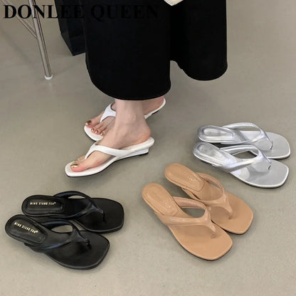 Women's Toe-Post Heeled Sandals in Style Options