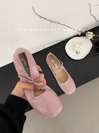 Brand Flat Bottom Mary Jane Women's Shoes French Retro One Line Buckle Red Women's Patent Leather Ballet Shoes Trend Size 33-44