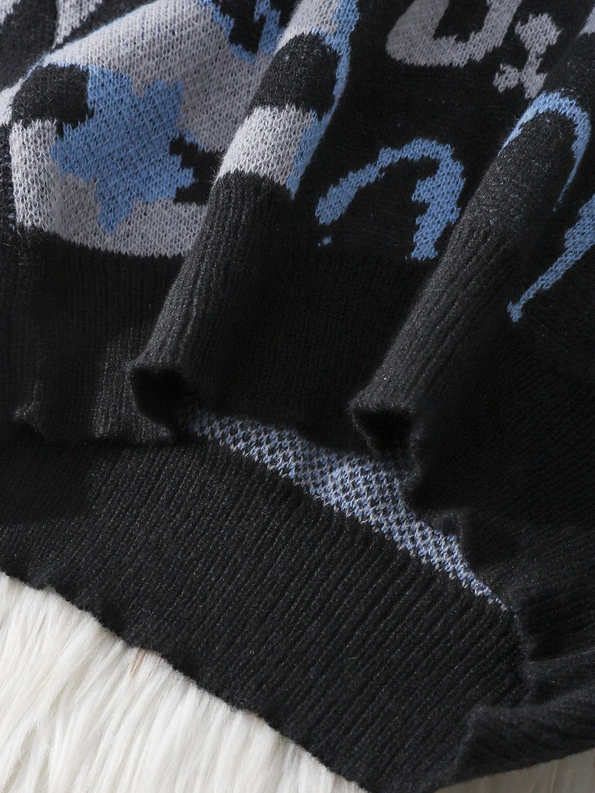 Autumn and Winter Abstract Cat Jacquard Double-Sided Pattern Pullover Sweater Casual Round-Neck Knit Men's Pullover Sweater Suitable for Daily Wear Unisex Outerwear