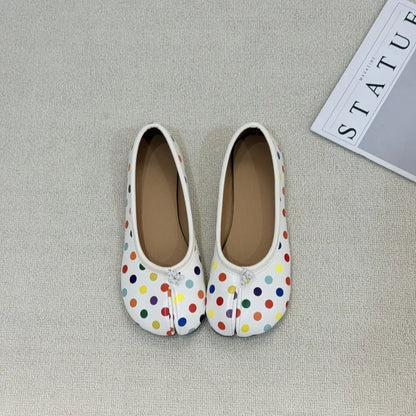 Women Tabi Split‑Toe Ballet Flats Spring Slip‑On Shoes Vintage Soft PU Leather Lightweight Casual Loafers Walking Dress Shoes