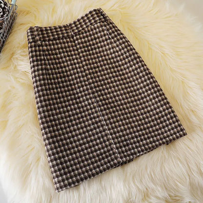 Women's Button-Detail Checked A-Line Skirt
