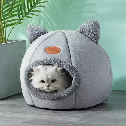 Cat Bed for Keeping Warm and Windproof in Winter with No Shedding of Fur Machine Washable Semi Enclosed Suitable for Indoor Use