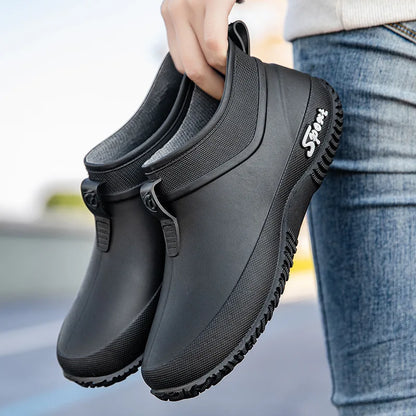 Leisure Thick Soled Waterproof Outdoor Wear-resistant Women's Short Tube Water Shoes Daily Casual Rain Boots 2026 New