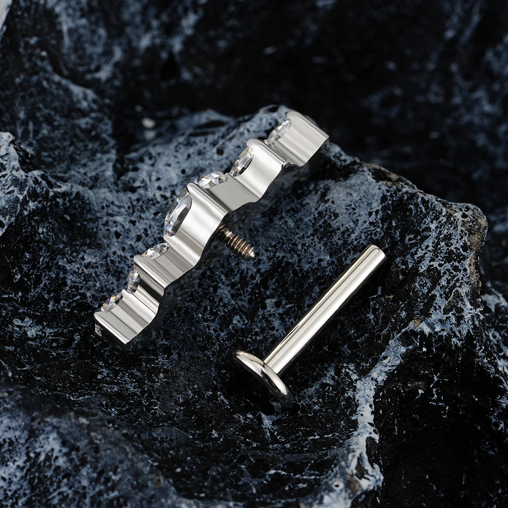 Right Grand ASTM F136 Titanium 16G CZ Cluster Flat Back Labret Stud Curved CZ Bar Climber Earring Helix Cartilage Stud Piercing
