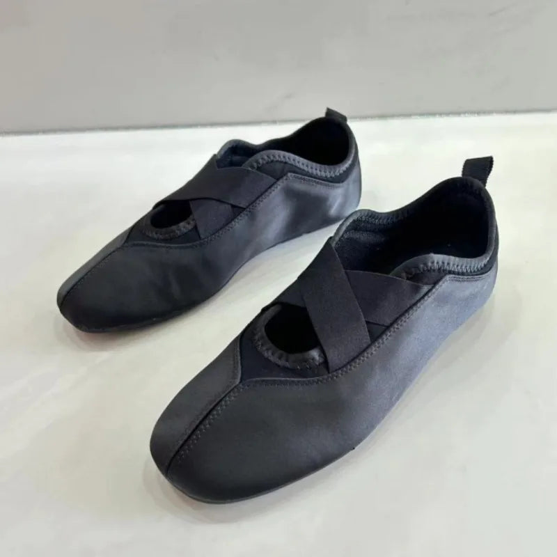 Brand Designer Women's Ballet Flats Round Toe Soft Sole Lightweight Satin 2026 Spring Sweet Dancing Mary Jane Shoes for Ladies