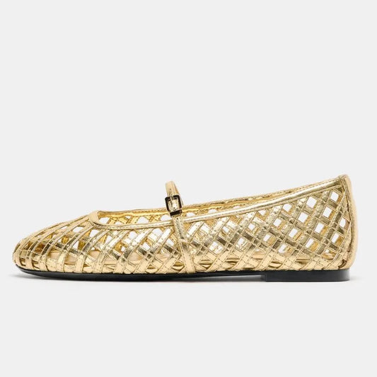 Womens Shoes Fashion Designer Women's Sandals New Luxury Hollow Out Casual Shoes for Woman Exquisite Flat Bottom Sandals Zapatos