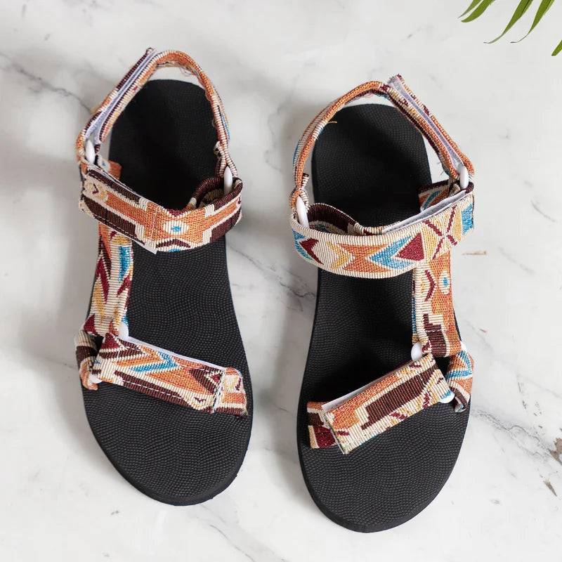 Women Shoes Thick soled Beach Sandals Outdoor fashion Slippers Large Size Casual comfortable Sandals 2024 Summer Flat