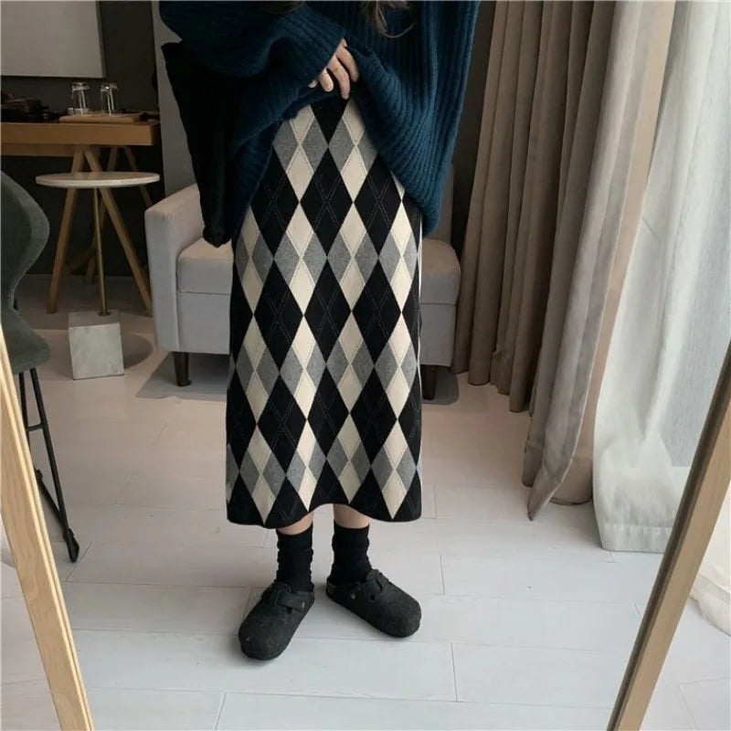 Women Autumn Winter Argyle Plaid Knit Midi Skirt Vintage Preppy Style Black White Casual Bottoms