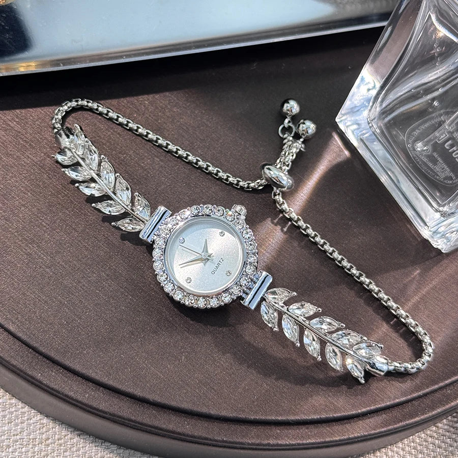2025 New Fashion Diamond-Encrusted Leaf Round Women's Watch Simple Dial Freely Adjust Cross-Border Gift Watches