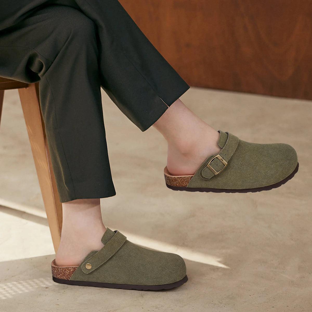 Litfun Suede Women's Clogs with Adjustable Strap Cork Footbed Leather Mules with Arch Support Unisex Outdoor Clogs Potato Shoes