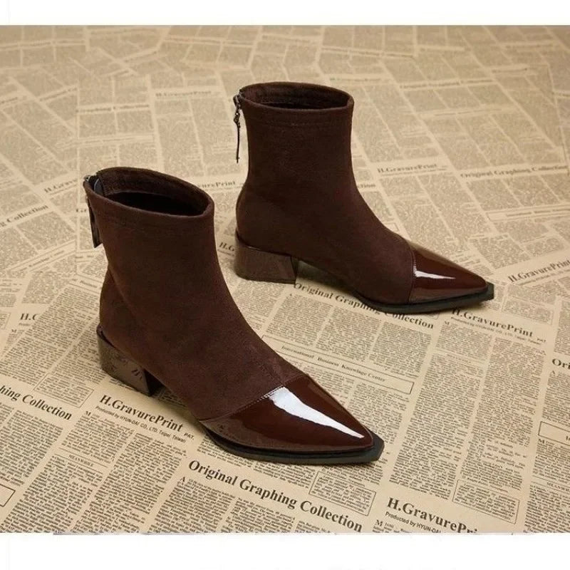 Women's 2025 New Autumn and Winter Fashion Retro Pointed Ankle Boots with French Temperament High Heels and Zipper Short Boots