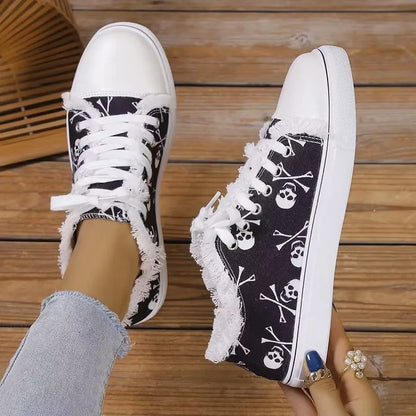 Floral Skull Canvas Shoes 2024 Spring Autumn Women Large Size Flat Sneakers Female Lace-up Shoes Casual Vulcanized Shoes Zapatos
