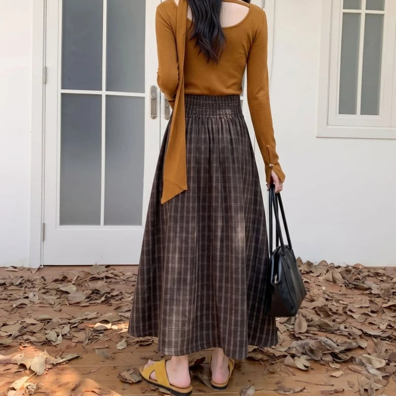 Women's Plaid Pleated Long Skirt with Pockets