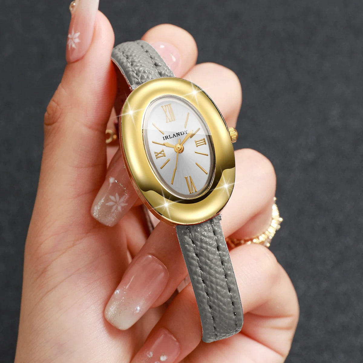 Fashion Oval Dial Women Watches Ultra-thin Leather Strap Quartz Watch for Ladies Clock Relogio Feminino Gift（Without Box）