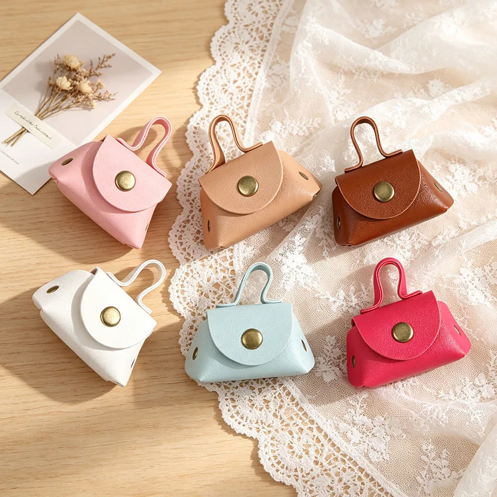 LATS Retro Cute Small Leather Bag Long Necklace for Women Fashion Sweater Chain Neck Hanging Jewelry Versatile Accessory Gift