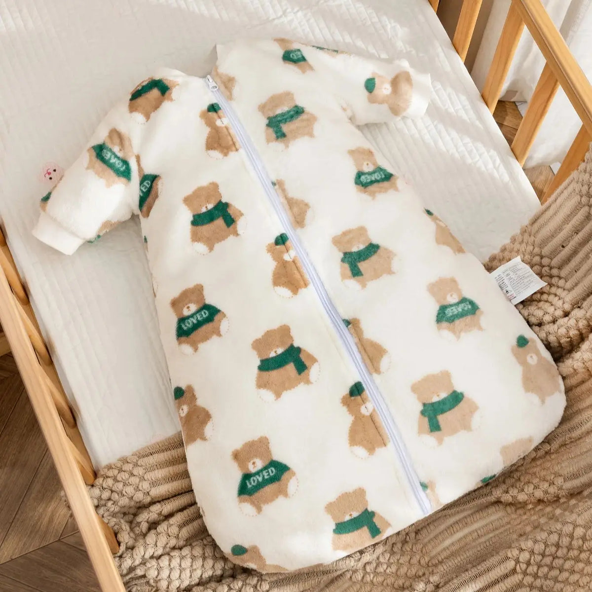1Pc Baby Flannel Swaddle, Ultra-Soft and Comfortable for Autumn and Winter, Anti-Startle and Anti-Kick Blanket, Baby Vest with Added Fleece - Baby Warm Sleeping Bag, a Gift for Your Baby.