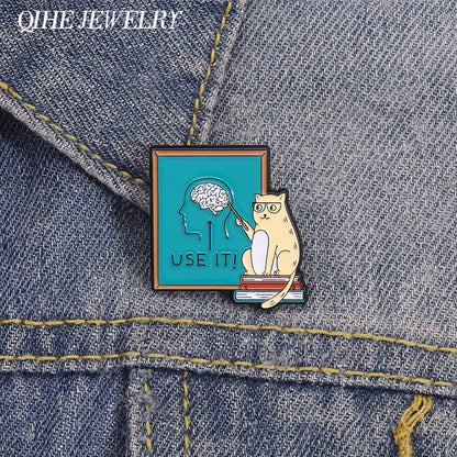 Cute Cat Teacher Brooch Enamel Pin Cat Teaching Use It Brain Encourage Thinking Brooches Clothes Lapel Badge Animal Jewelry Gift