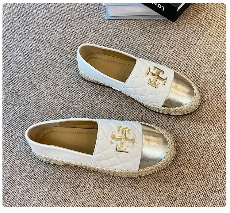 New Fashion Women Slip-on Loafers Girl Flat Leather Casual Shoes Street Round Toe Boat Shoes