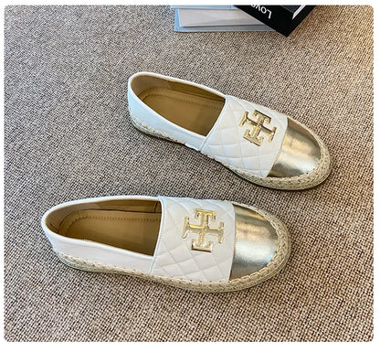 New Fashion Women Slip-on Loafers Girl Flat Leather Casual Shoes Street Round Toe Boat Shoes