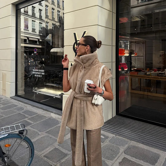 Winter Thick Sleeveless Faux Fur Jacket Women Vintage Stand Collar Waist Cinched Warm Coat Female Daily Commuting Street Outfits