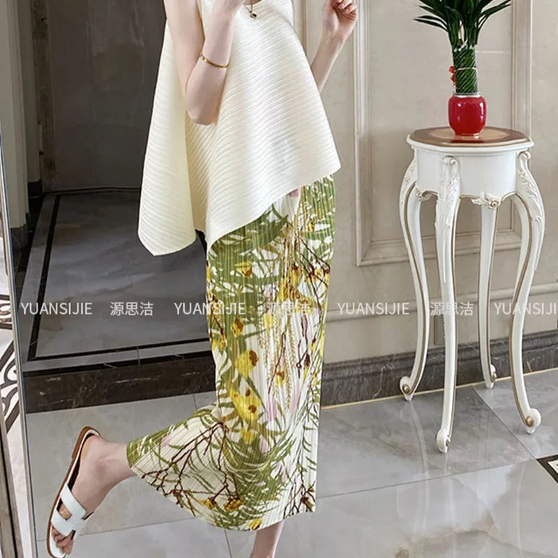 Women's Plus Size Summer New Arrival Elegant Classic Pleated Texture Lazy Style Floral Print Slit High Waist Slimming Skirt