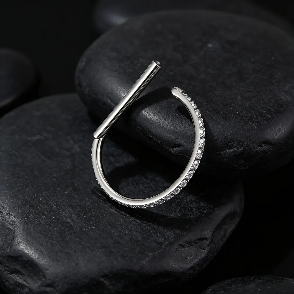 Right Grand ASTM F136 Titanium D Shape Nose Clicker with Full CZ 16G Hinged Segment Hoop Conch Helix Ear Piercing Body Jewelry
