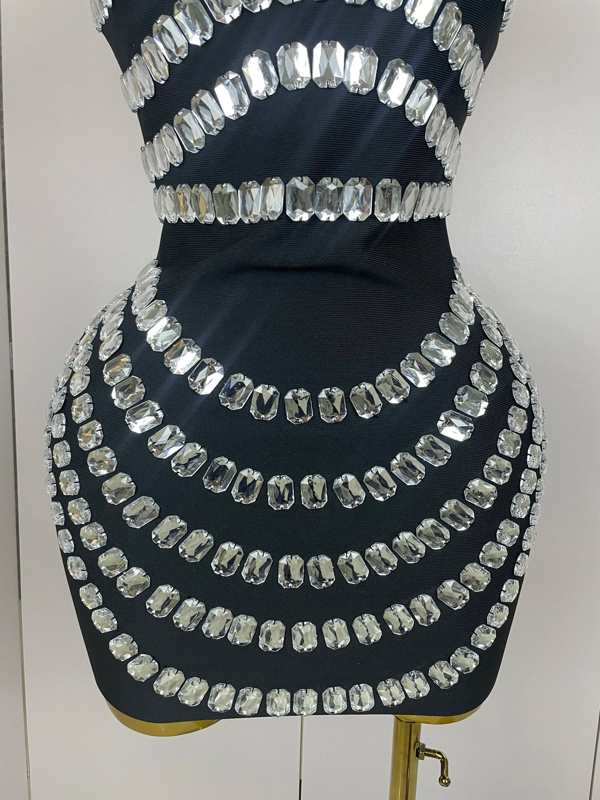 Women 2025 Sparkly Rhinestones Bodycon Strapless Mini Bandage Dress Backless Fashion Evening Party Club Luxury Birthday Dresses