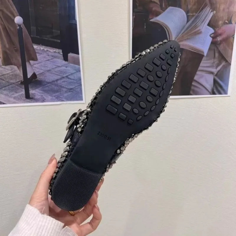 New 2025 Luxury Crystal Footwear Silver Women Flat With Shoes Female Pointed Toe Fashion Rhinestones Shallow Ladies Flats Shoes