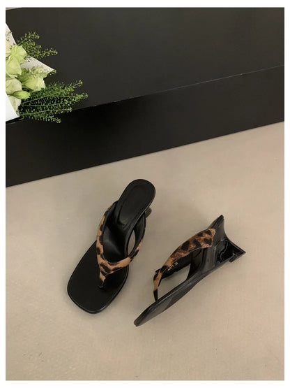 Women's Toe-Post Heeled Sandals in Style Options