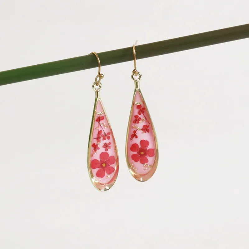 Natural Flower Drop Earrings Unique Epoxy Resin Real Flowers Earrings Elegant Pressed Flowers Earring Wholesale Custom Accessory