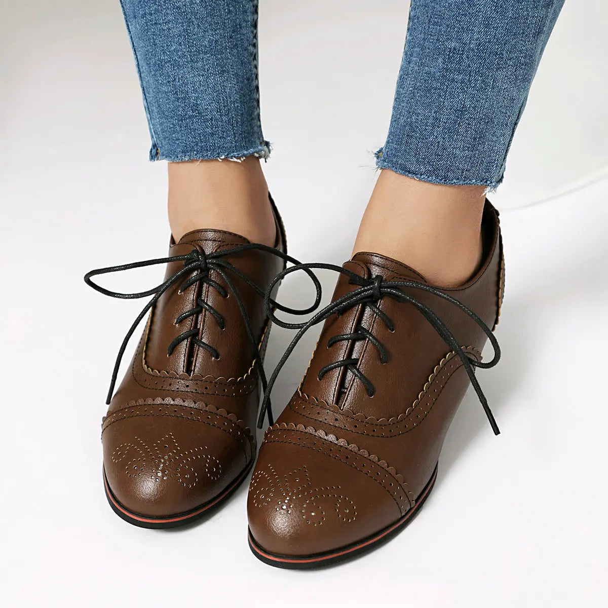 Women's Kitten Heels Oxford Pumps Retro Victorian Style Vintage Mid-Heels Lace Up Brogues Witch Costume Cosplay Shoes