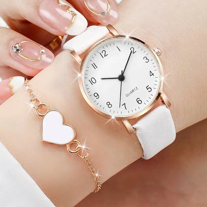 4PCS/Set Fashion Small Arabic Dial Women's Quartz Watch Leather Band Wrist Watches Heart Bracelets Set（Without Box）