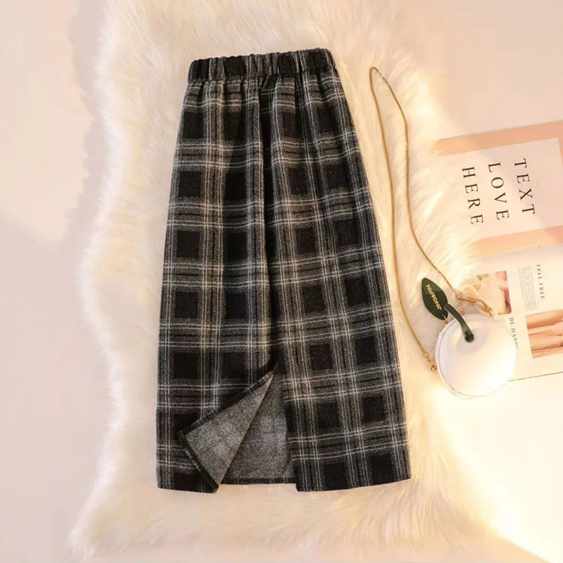 Vintage Plaid Midi Skirts Women All-Match Thickened Warm Elastic Waist Long Skirt Female Streetwear Fashion Split A-Line Skirts