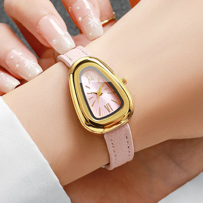 Fashion Irregular Women Watches Elegant Roma Dial Leather Strap Ladies Wristwatch Relogio Feminino（Without Box）