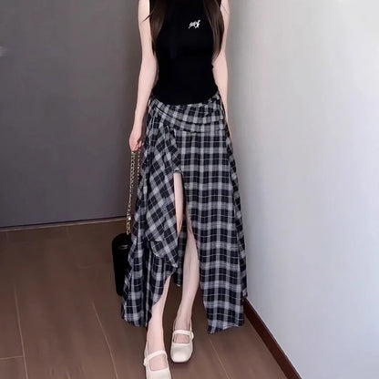 Women's Black Plaid Front-Slit Skirt