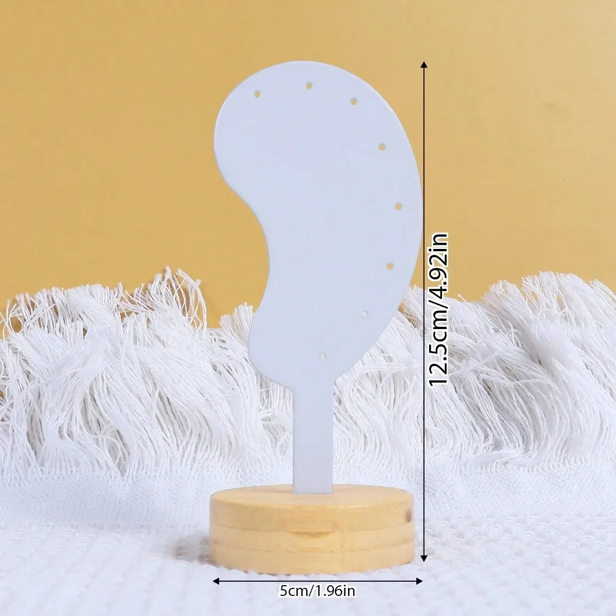 1PC Iron Ear-Shaped Earring Holder Display Stand for Jewelry Suitable for Shops And Home Decor