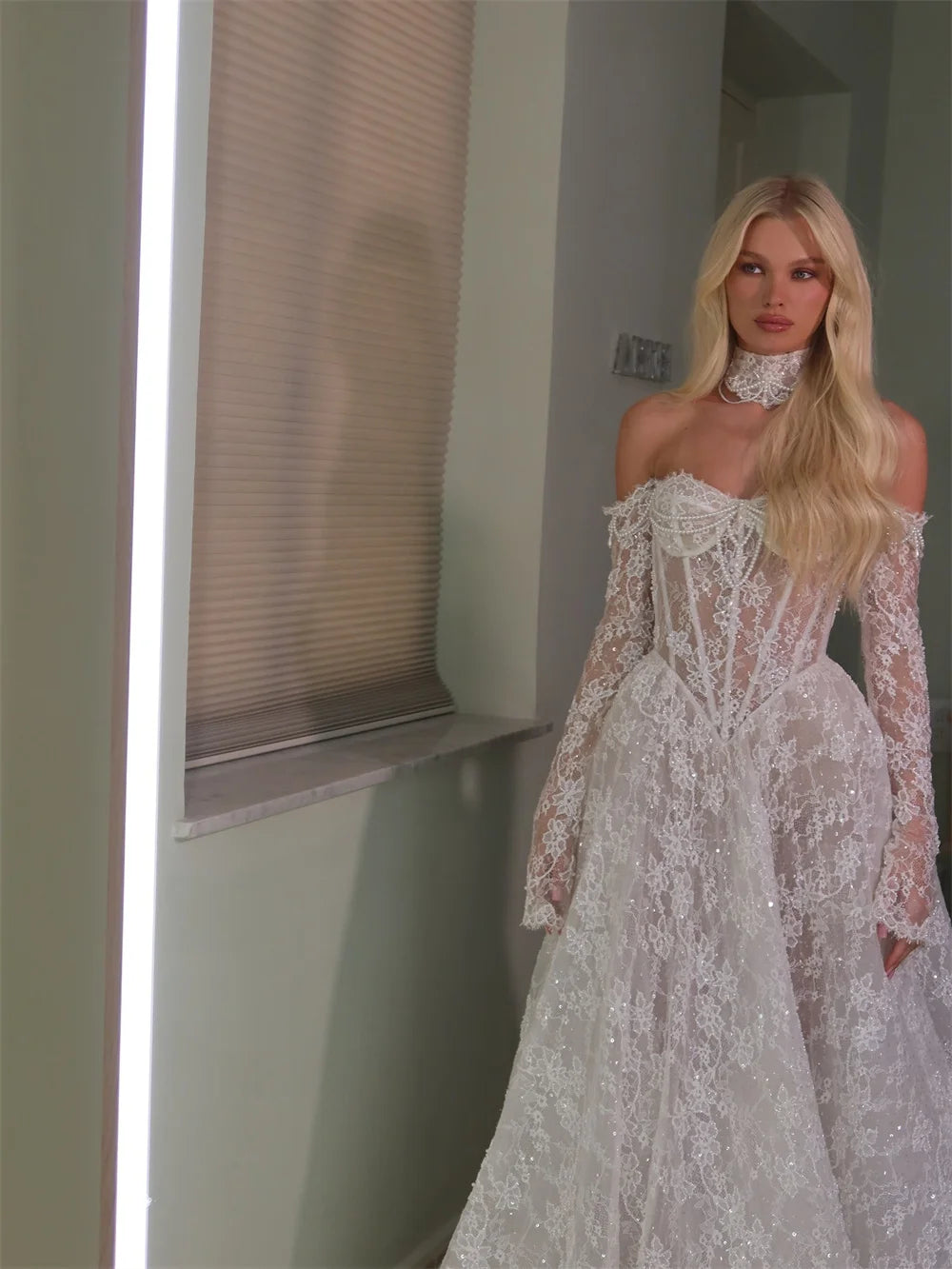 Tokyo Customized White Off the Shoulder Wedding Dress Long Sleeves A-Line Lace Wedding Gown Elegant Floor-Length Bridal Veil