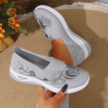 Durable, all-season outdoor women's breathable knit sneakers, lightweight casual walking shoes for spring and summer.
