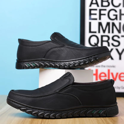 Leather Men Casual Shoes Brand Formal Mens Loafers Moccasins Breathable Slip on Retro Driving Shoes Men Sneakers Plus Size 39-48