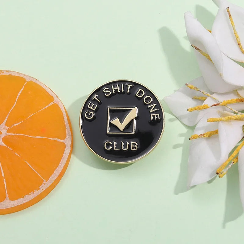 Creative Personality English Club Black Circular Brooch Fashionable Versatile Metal Badge Accessory