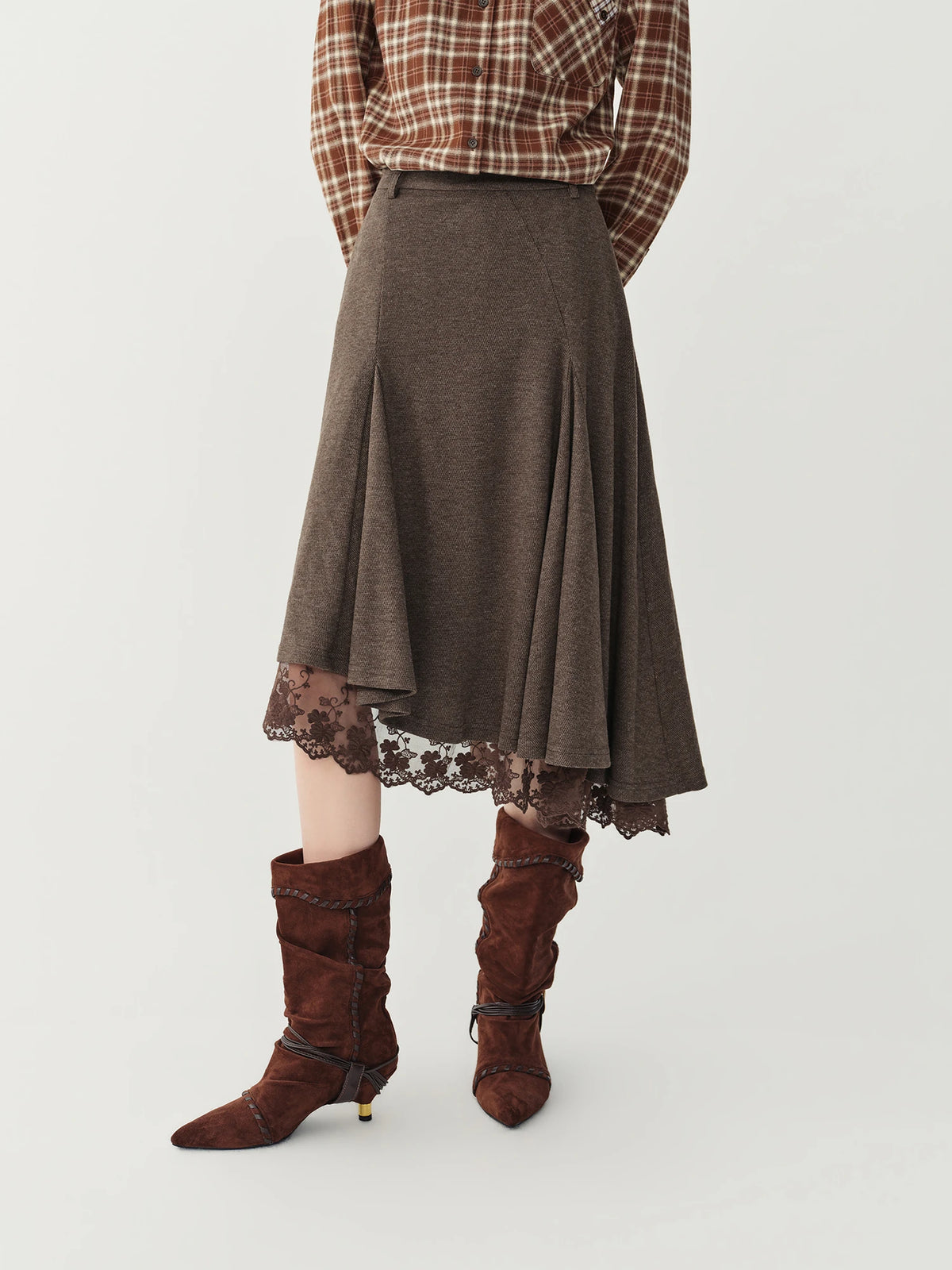 FSLE 2026 Winter Women's Vintage-Inspired Elegant Lace Panel Asymmetric Hem Midi Skirt - Chic Flattering for Everyday Wear