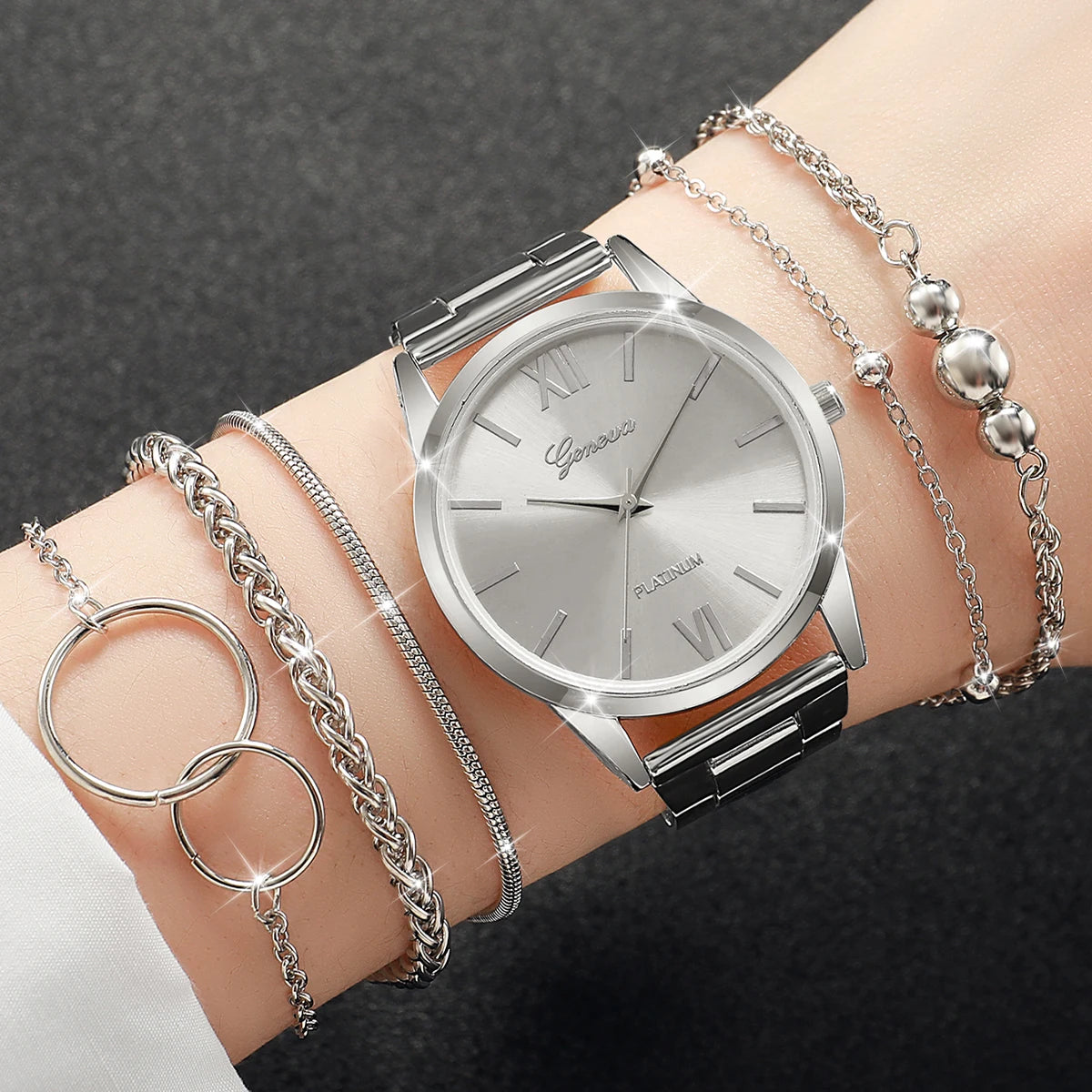 6PCS/Set Fashion Roma Dial Women Quartz Watch Silver Alloy Band Female Wrist Watches Bracelets Set（Without Box）