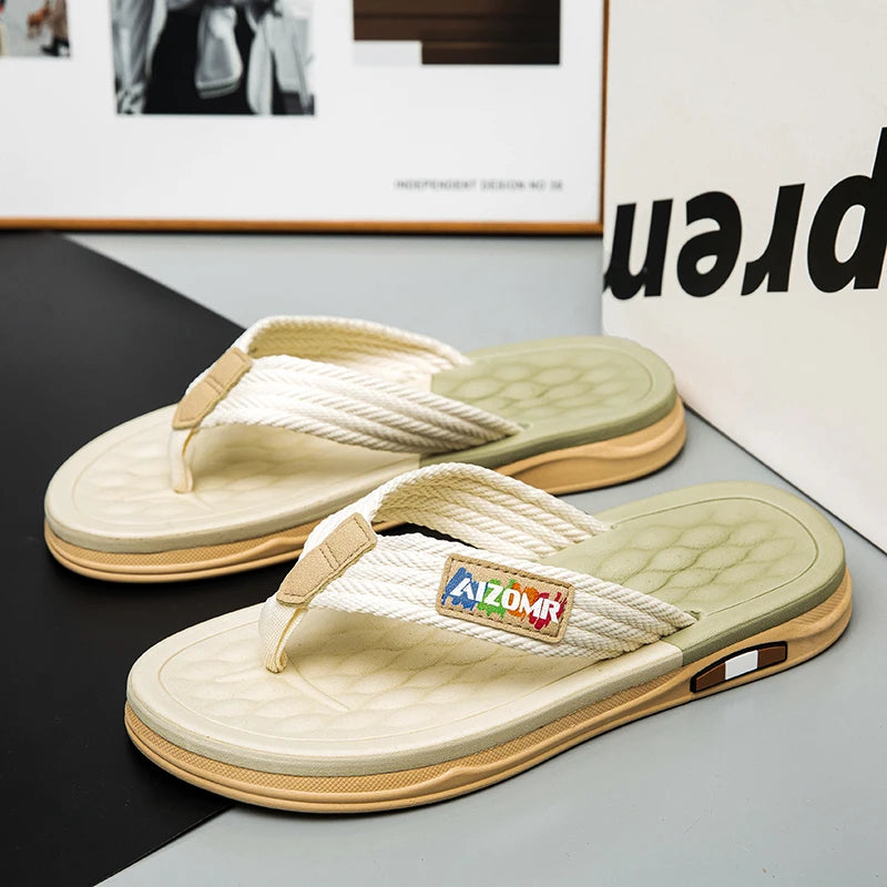 The 2025 new flip-flops for men are suitable for summer outdoor wear. They are anti-slip beach soft-soled flip-flops for men, wh