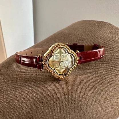 2025 new new vintage women's watches leather design bracelet fashion retro elegant quartz watches for women