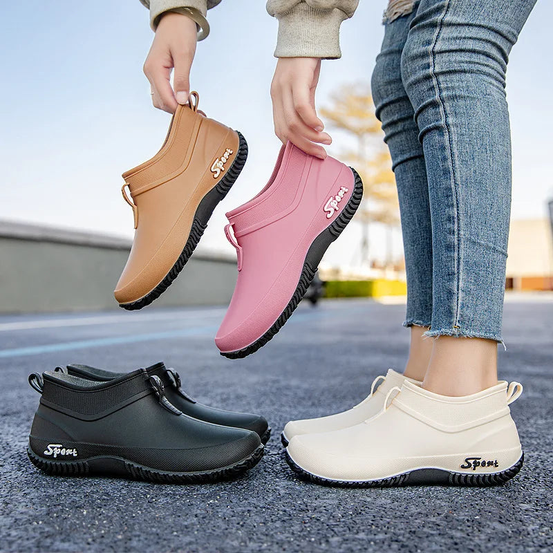 Leisure Thick Soled Waterproof Outdoor Wear-resistant Women's Short Tube Water Shoes Daily Casual Rain Boots 2026 New