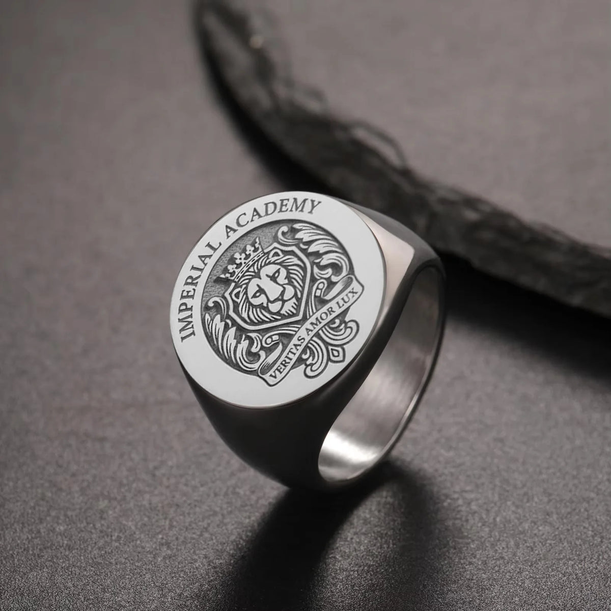 Personalized Etched Signet Ring 18K Gold Plated Custom Logo Family Crest University School Class Ring Engraved Graduation Gifts